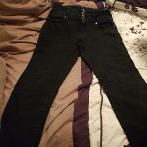 Black skinny jeans
